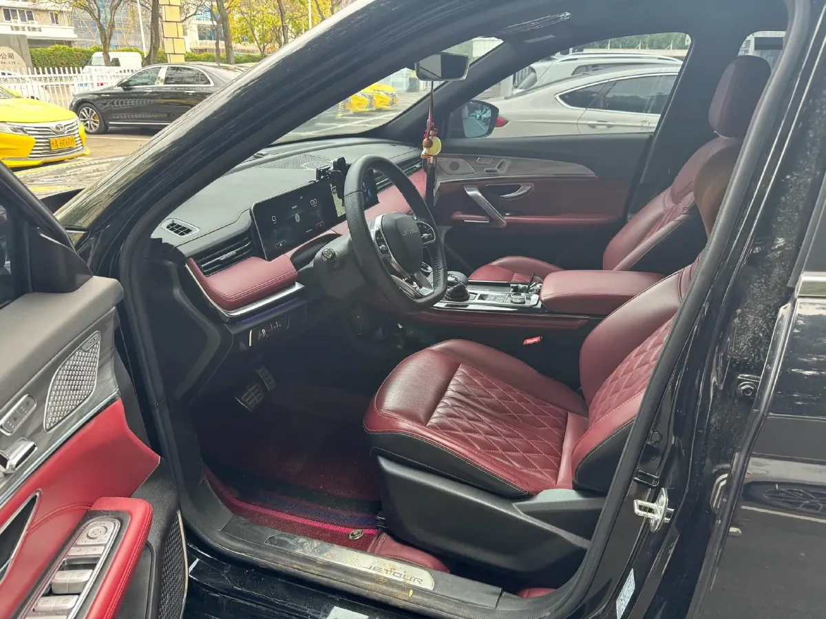 2023 Jetour X70 Plus 1.6T 197HP L4 7DCT,autocango,china used car exporter,china ev exporter,chinese used car exporter,chinese used ev exporter