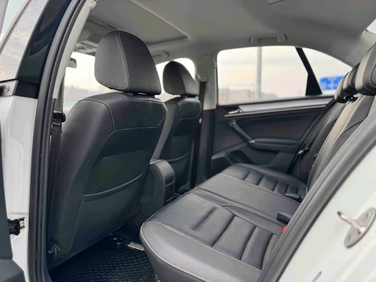 2018 Volkswagen Bora 1.5L 110HP L4 6AT,autocango,china used car exporter,china ev exporter,chinese used car exporter,chinese used ev exporter