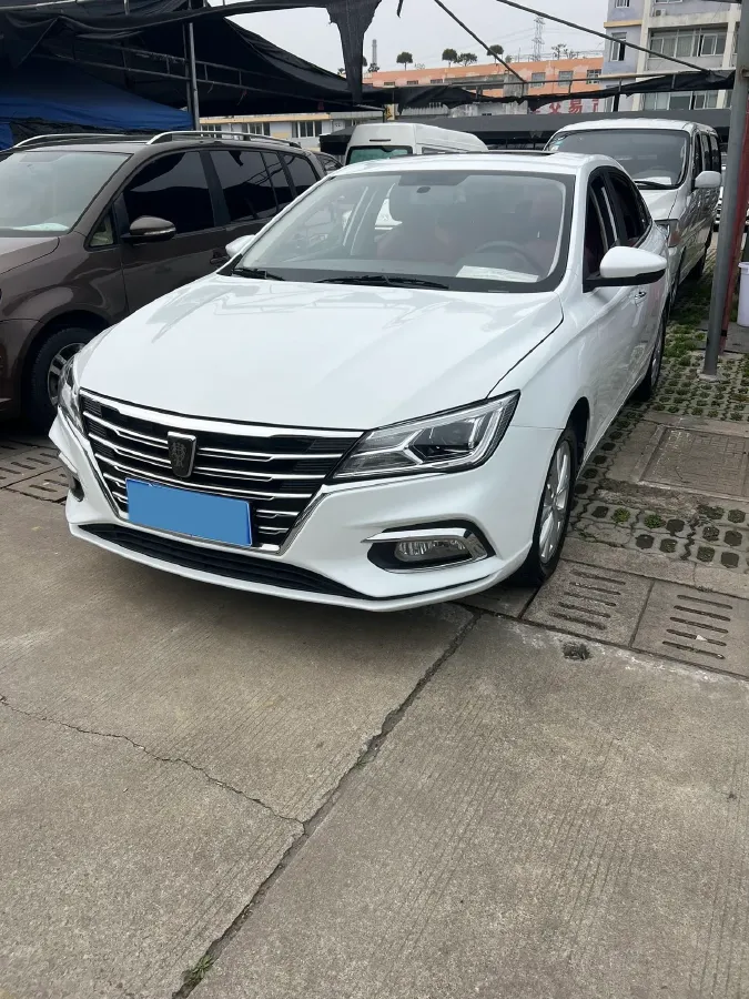 2020 Roewe i5 1.5L 120HP L4 CVT,autocango,china used car exporter,china ev exporter,chinese used car exporter,chinese used ev exporter