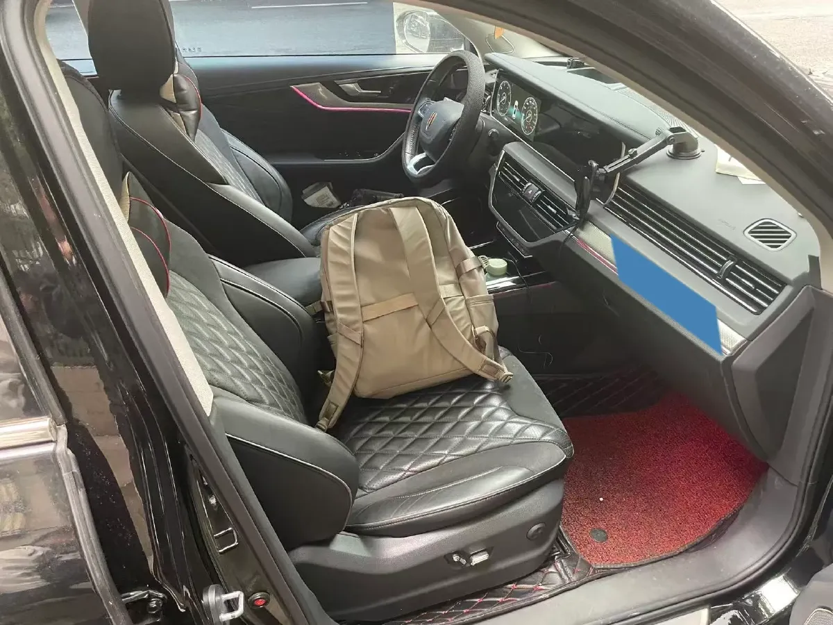 2019 HongQi HS5 2.0T 224HP L4 6AT,autocango,china used car exporter,china ev exporter,chinese used car exporter,chinese used ev exporter