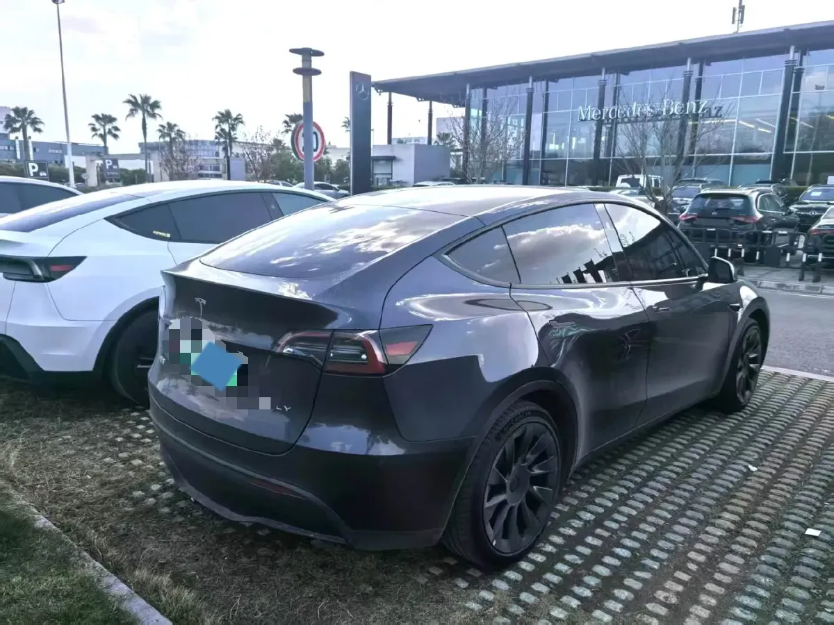 2023 Buick EnvisionPlus 2.0T 237HP L4 9AT,autocango,china used car exporter,china ev exporter,chinese used car exporter,chinese used ev exporter