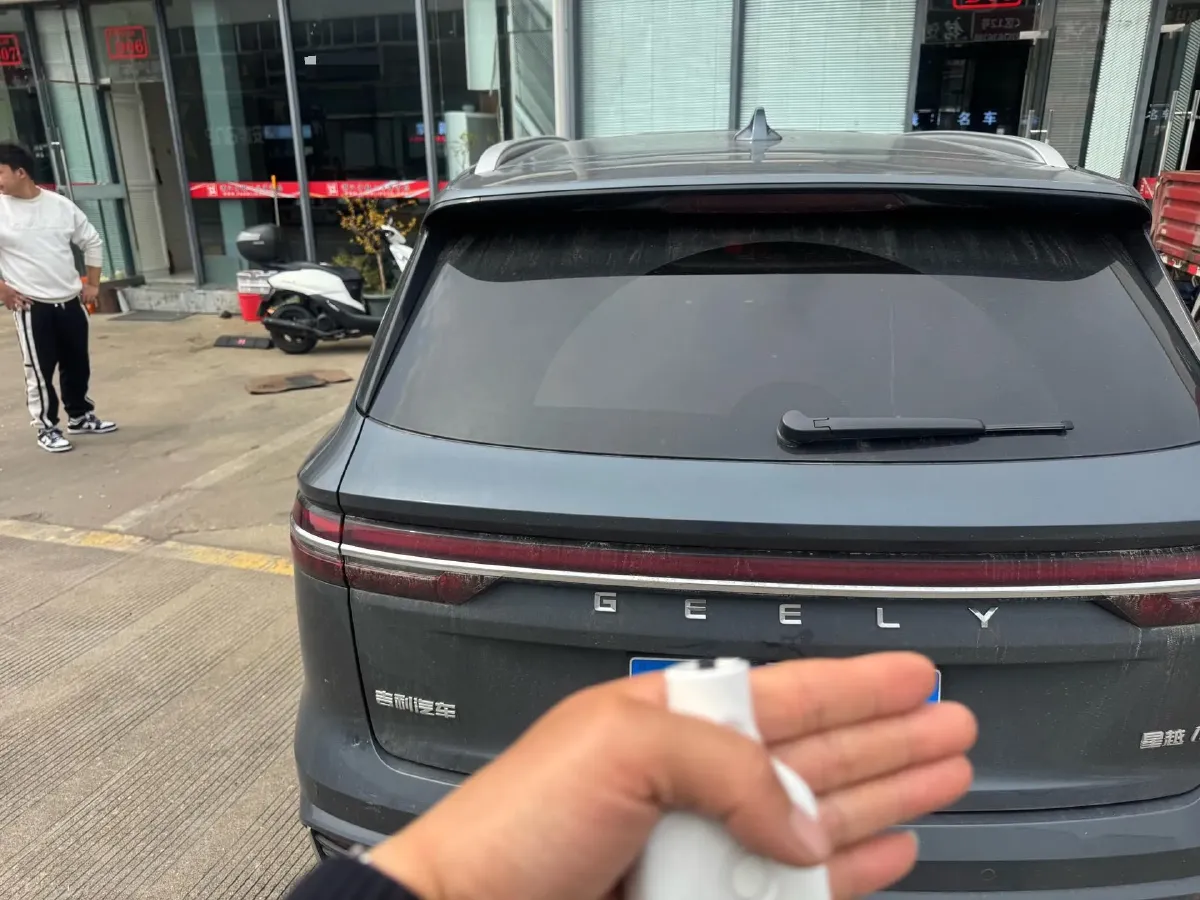 2025 Geely Monjaro 2.0T 238HP L4 8AT,autocango,china used car exporter,china ev exporter,chinese used car exporter,chinese used ev exporter