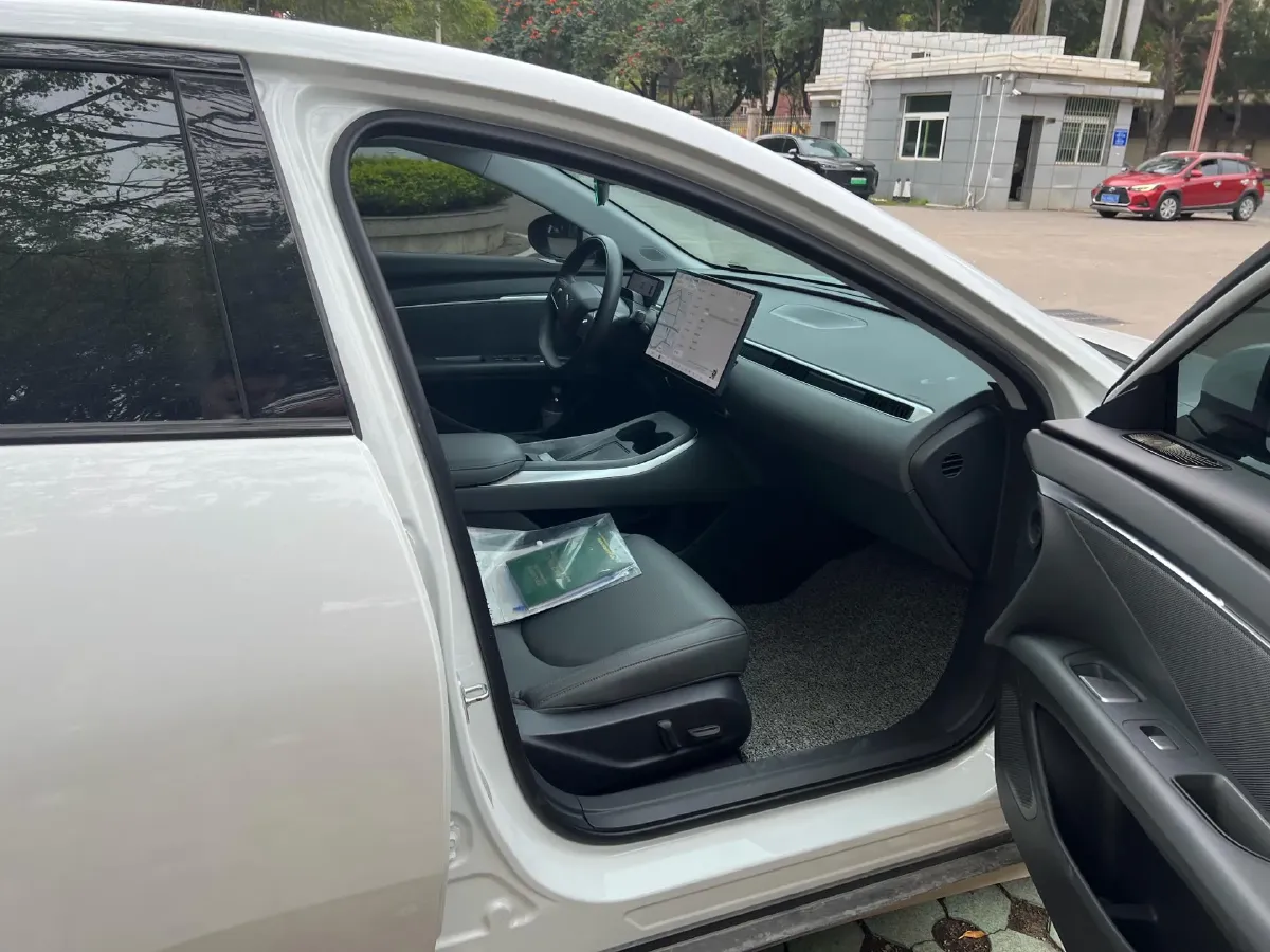 2024 Xpeng MONA M03 BEV 62.2KWH,autocango,china used car exporter,china ev exporter,chinese used car exporter,chinese used ev exporter