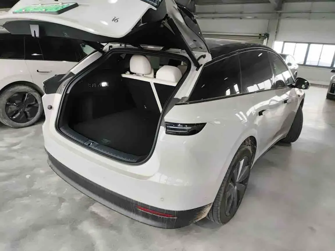 2025 Li i6 BEV,autocango,china used car exporter,china ev exporter,chinese used car exporter,chinese used ev exporter