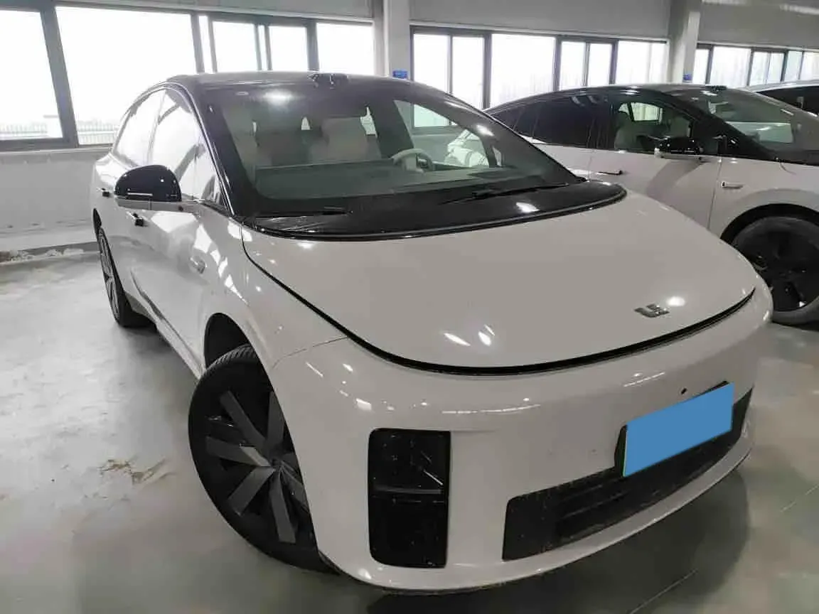 2025 Li i6 BEV,autocango,china used car exporter,china ev exporter,chinese used car exporter,chinese used ev exporter