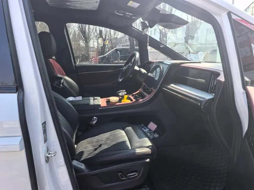 2023 GAC Trumpchi M8 2.0T 190HP L4 E-CVT Hybrid,autocango,china used car exporter,china ev exporter,chinese used car exporter,chinese used ev exporter