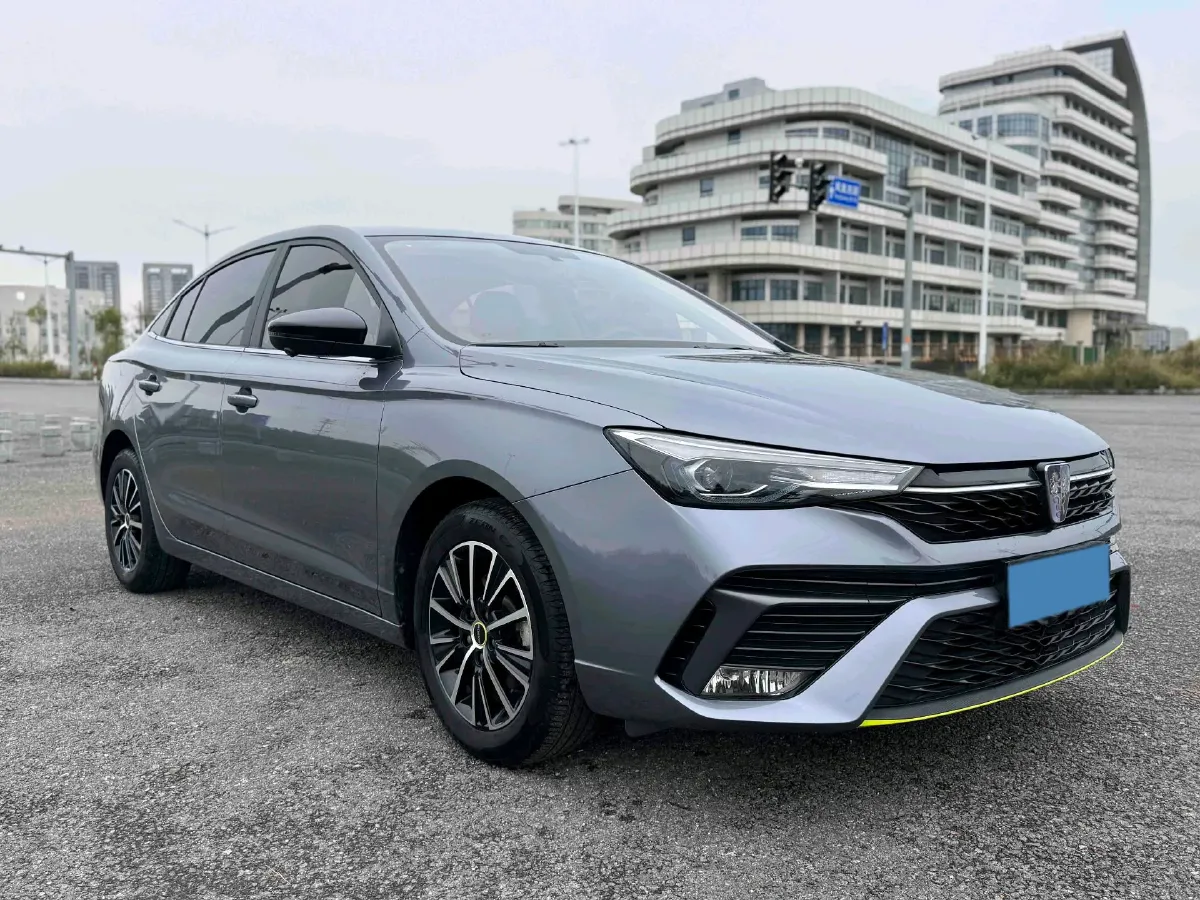 2020 Roewe i5 1.5L 120HP L4 CVT,autocango,china used car exporter,china ev exporter,chinese used car exporter,chinese used ev exporter