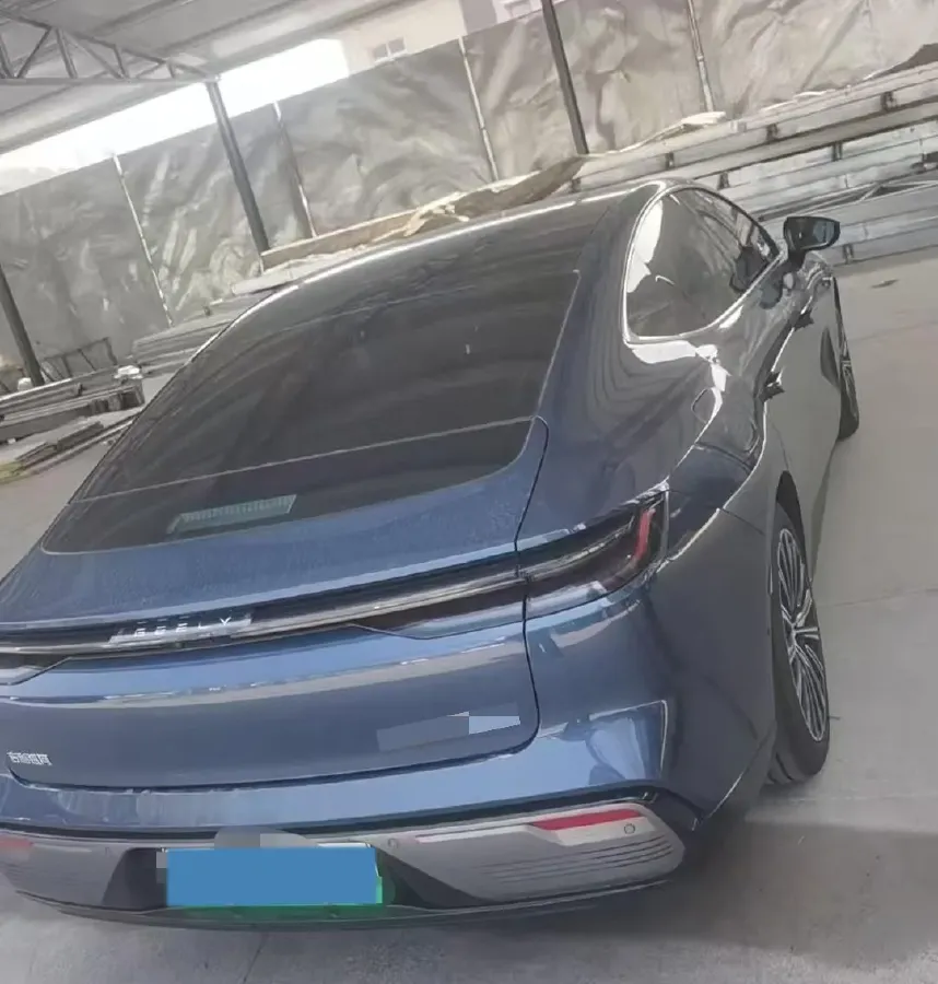 2025 Geely Galaxy Starshine 8 1.5T 163HP L4 3DHT PHEV 18.4KWH,autocango,china used car exporter,china ev exporter,chinese used car exporter,chinese used ev exporter
