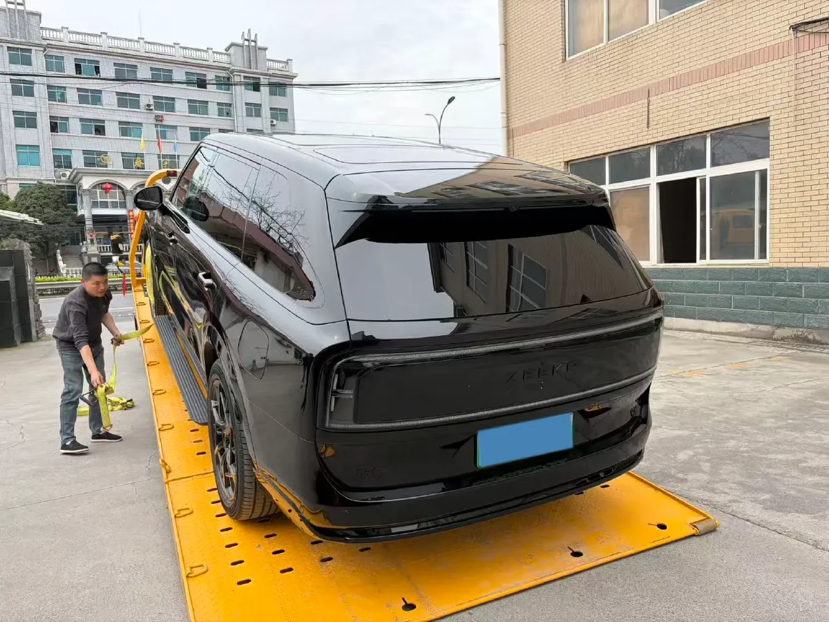 2025 Zeekr 9X 2.0T 279HP L4 1DHT PHEV,autocango,china used car exporter,china ev exporter,chinese used car exporter,chinese used ev exporter