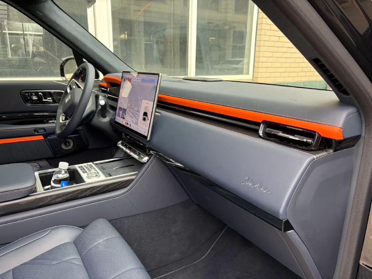 2025 Zeekr 9X 2.0T 279HP L4 1DHT PHEV,autocango,china used car exporter,china ev exporter,chinese used car exporter,chinese used ev exporter