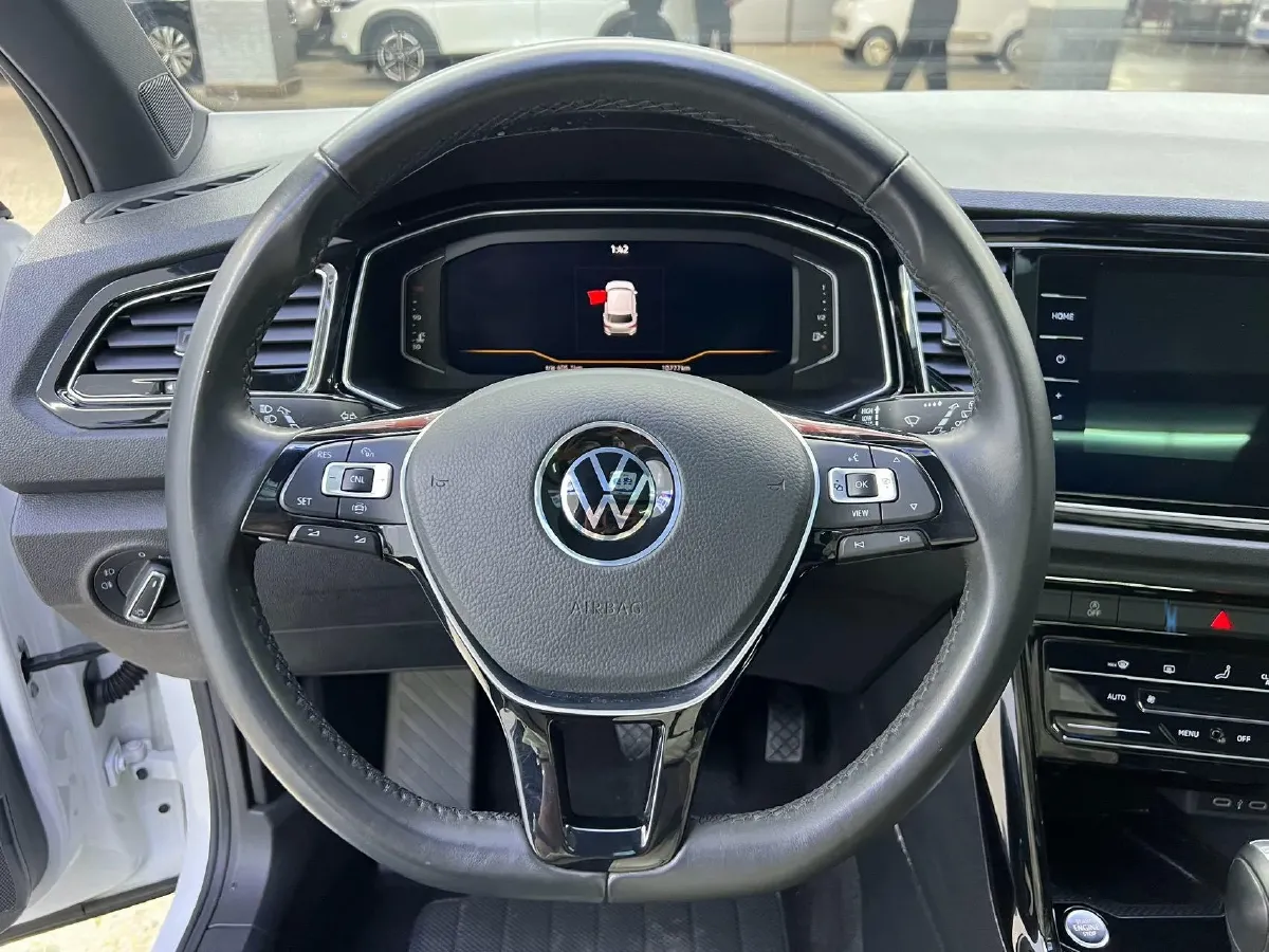 2021 Volkswagen T-Roc 1.4T 150HP L4 7DCT,autocango,china used car exporter,china ev exporter,chinese used car exporter,chinese used ev exporter