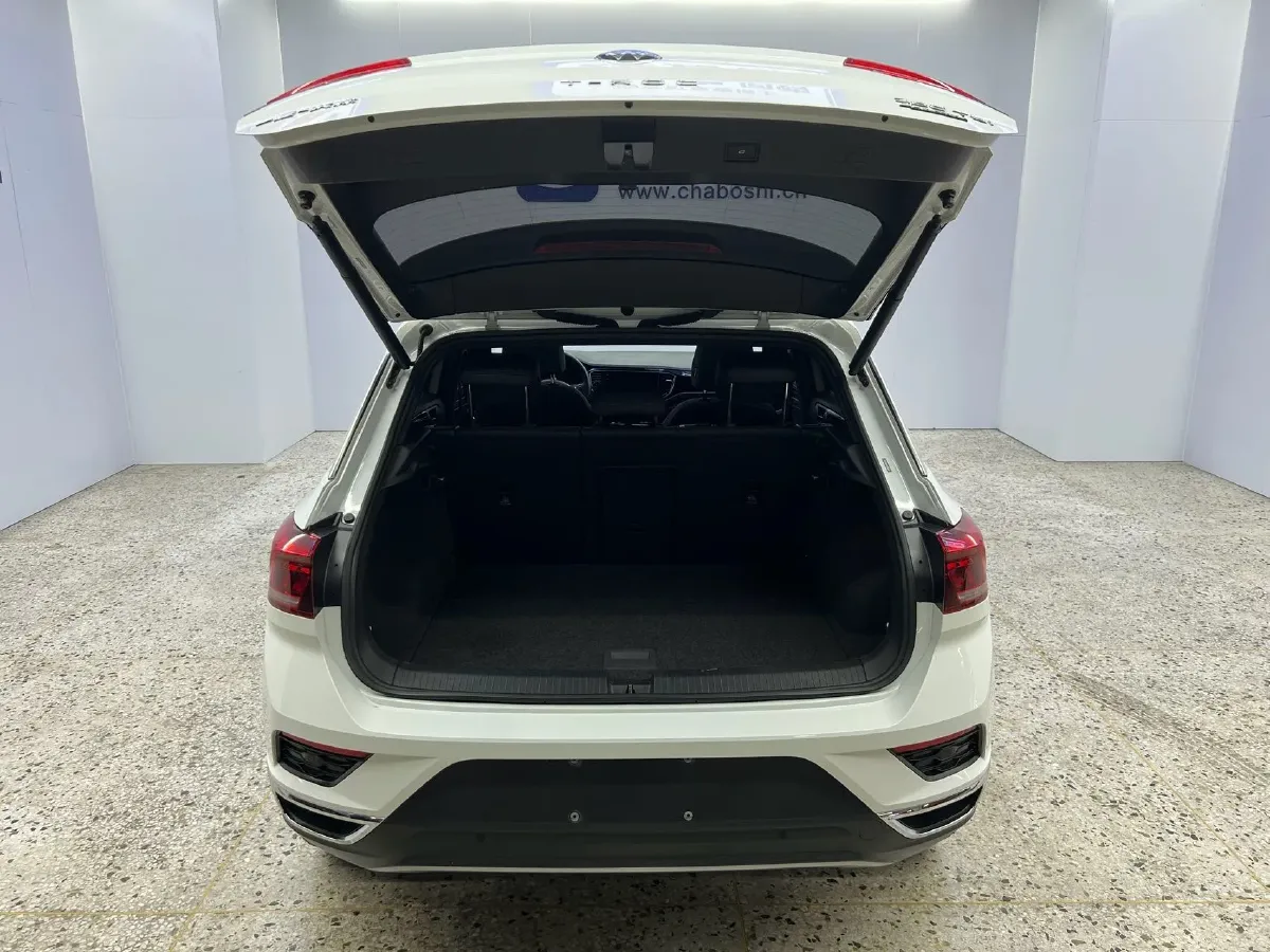 2021 Volkswagen T-Roc 1.4T 150HP L4 7DCT,autocango,china used car exporter,china ev exporter,chinese used car exporter,chinese used ev exporter