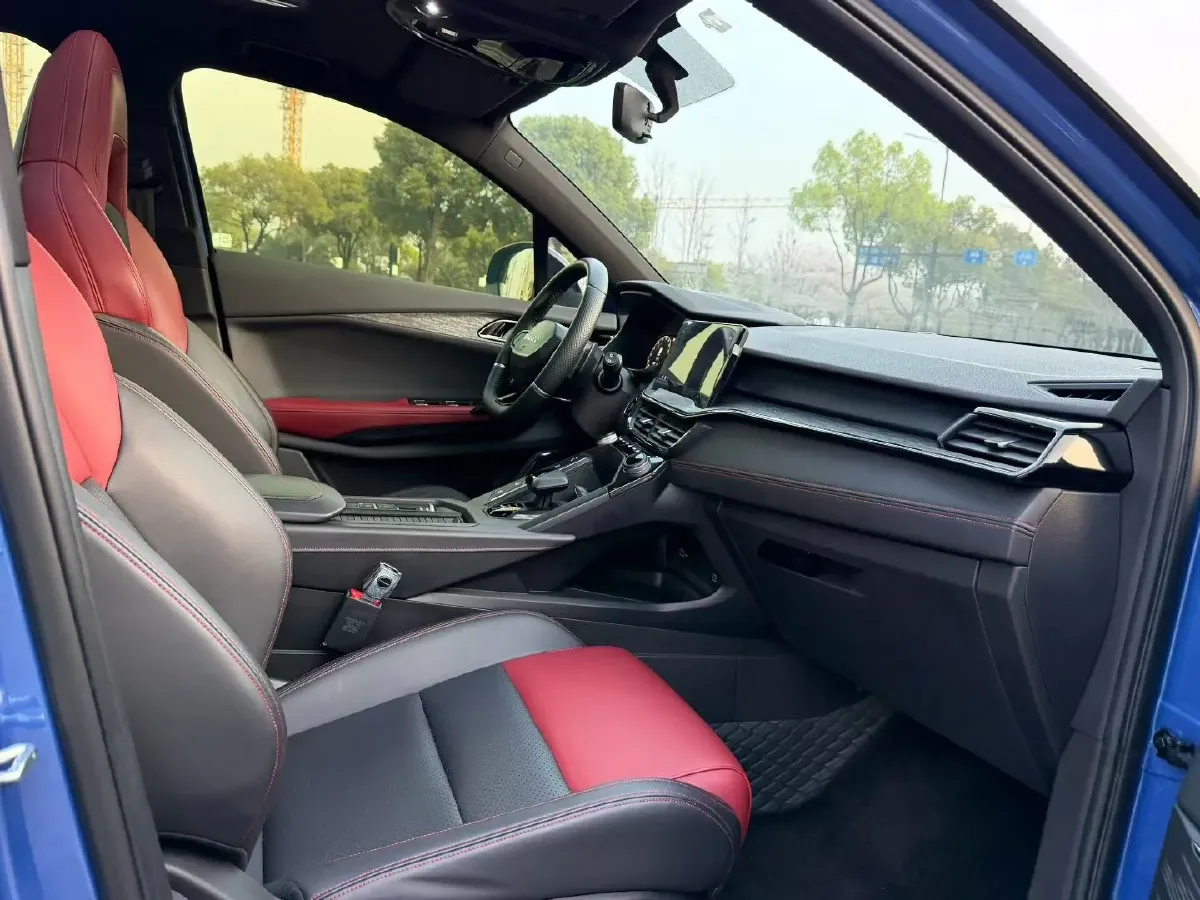 2022 LYNK&CO 02 1.5T 180HP L3 7DCT,autocango,china used car exporter,china ev exporter,chinese used car exporter,chinese used ev exporter