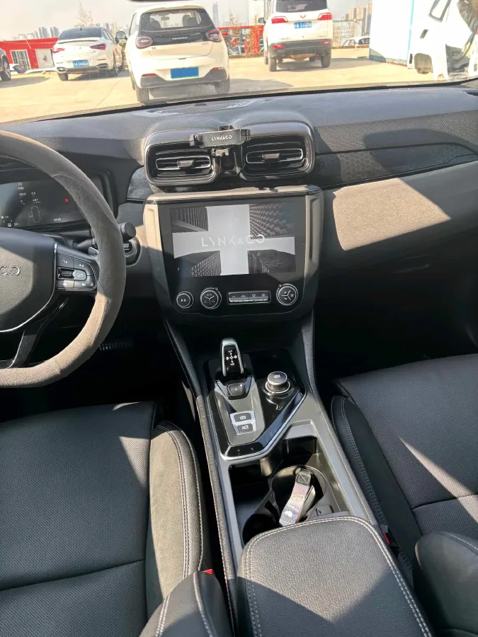 2021 LYNK&CO 03 1.5T 180HP L3 7DCT,autocango,china used car exporter,china ev exporter,chinese used car exporter,chinese used ev exporter