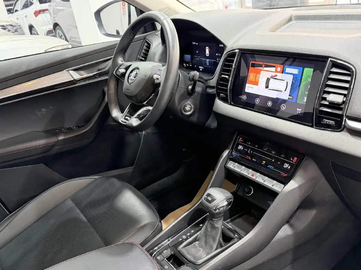 2022 Skoda Karoq 1.4T 150HP L4 7DCT,autocango,china used car exporter,china ev exporter,chinese used car exporter,chinese used ev exporter