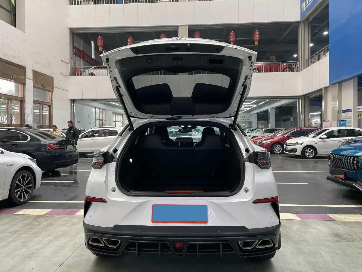 2022 ChangAn UNI-T 1.5T 188HP L4 7DCT,autocango,china used car exporter,china ev exporter,chinese used car exporter,chinese used ev exporter