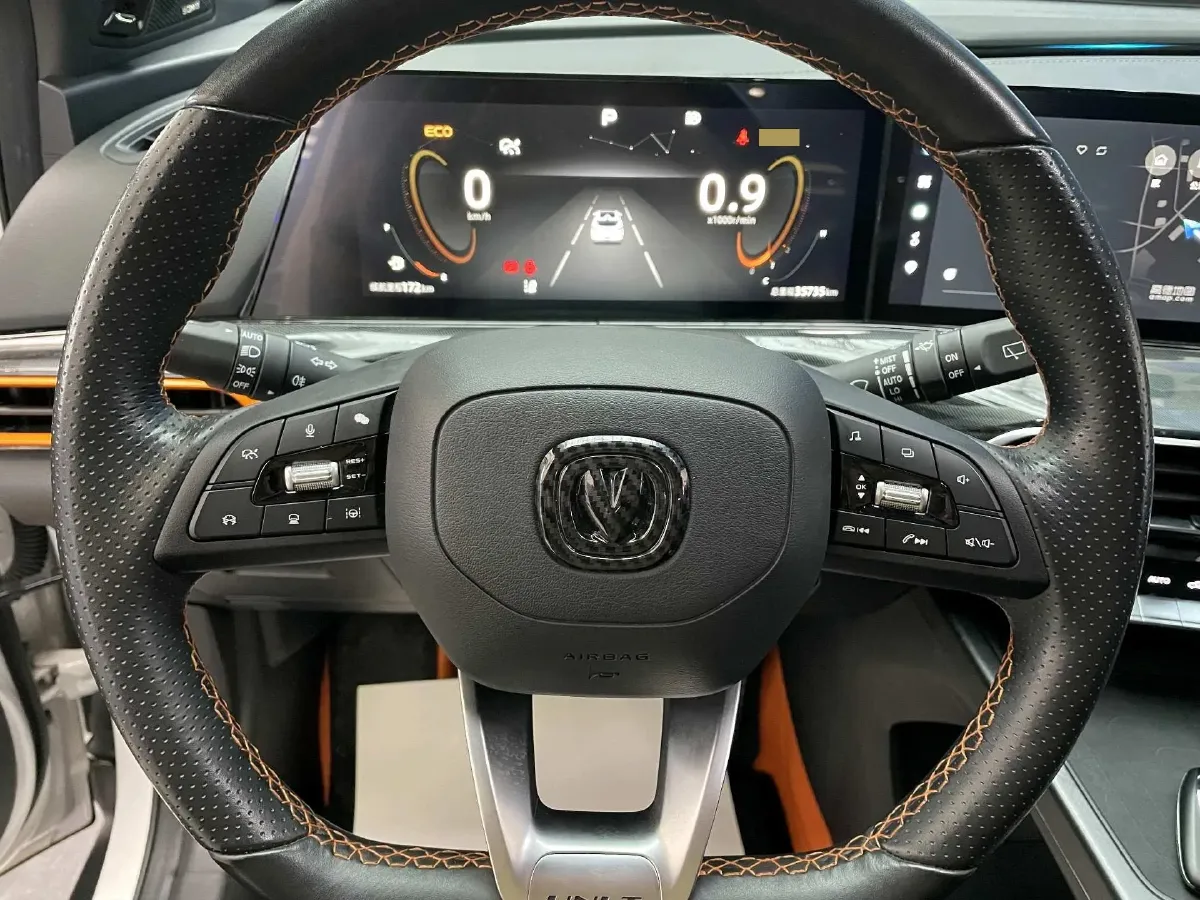 2022 ChangAn UNI-T 1.5T 188HP L4 7DCT,autocango,china used car exporter,china ev exporter,chinese used car exporter,chinese used ev exporter