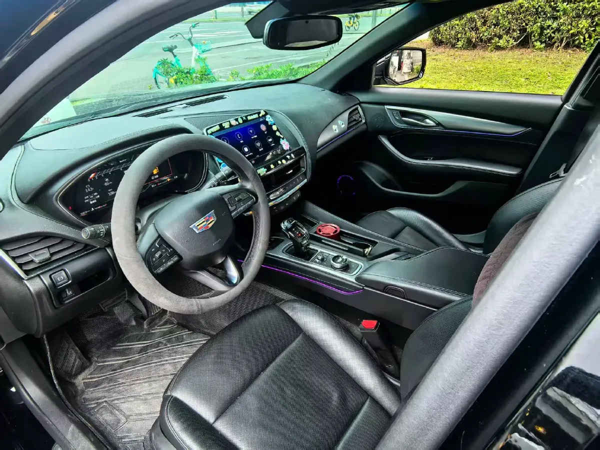 2023 Cadillac CT5 2.0T 237HP L4 10AT,autocango,china used car exporter,china ev exporter,chinese used car exporter,chinese used ev exporter