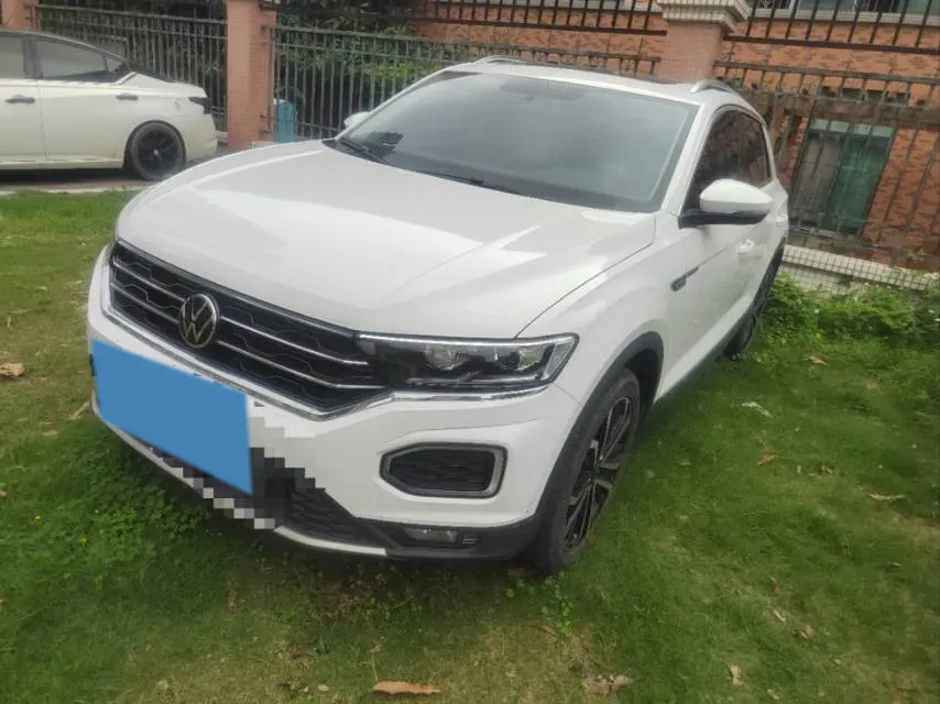 2022 Volkswagen T-Roc 1.4T 150HP L4 7DCT,autocango,china used car exporter,china ev exporter,chinese used car exporter,chinese used ev exporter