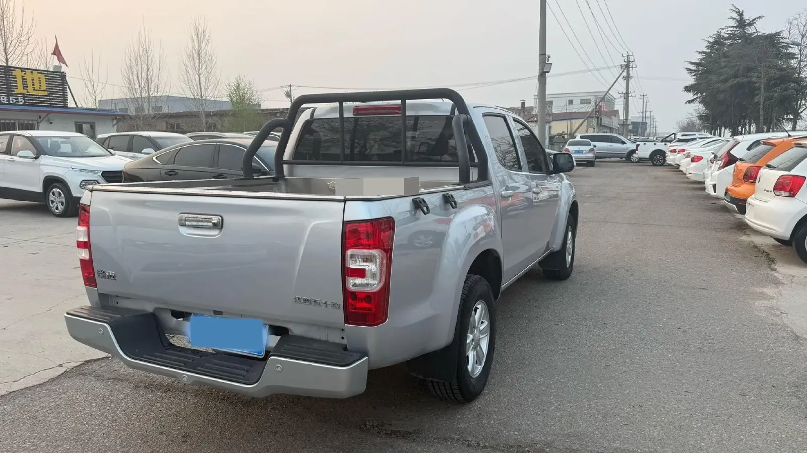 2024 Isuzu Jim 2.8T 120HP L4 5MT,autocango,china used car exporter,china ev exporter,chinese used car exporter,chinese used ev exporter