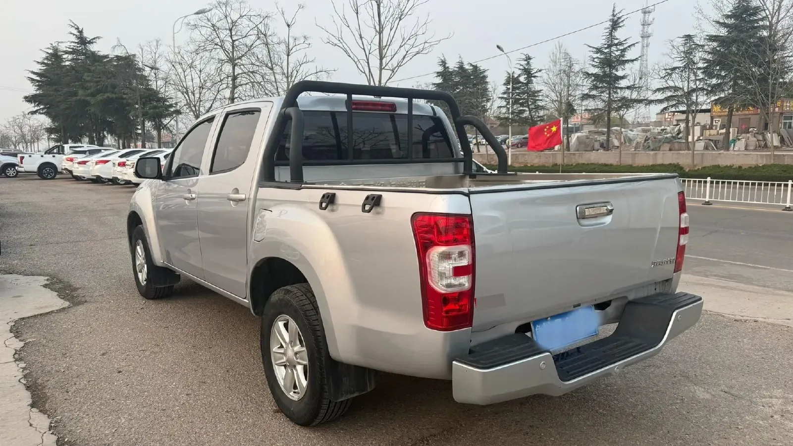 2024 Isuzu Jim 2.8T 120HP L4 5MT,autocango,china used car exporter,china ev exporter,chinese used car exporter,chinese used ev exporter