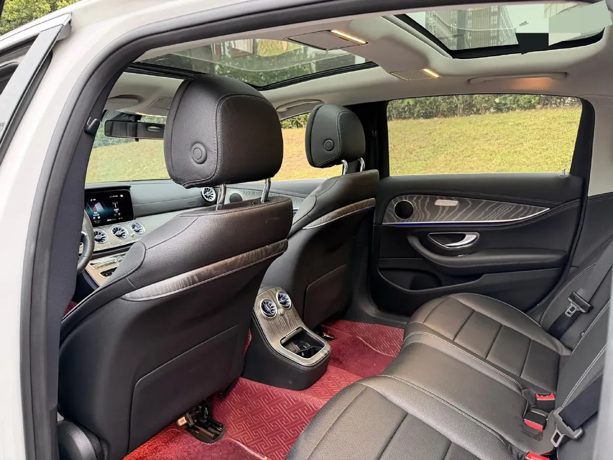 2023 Mercedes-Benz E Class 2.0T 197HP L4 9AT,autocango,china used car exporter,china ev exporter,chinese used car exporter,chinese used ev exporter