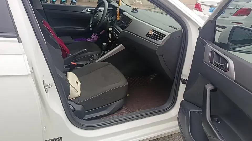 2023 Volkswagen Polo 1.5L 113HP L4 6AT,autocango,china used car exporter,china ev exporter,chinese used car exporter,chinese used ev exporter