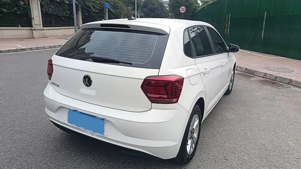 2023 Volkswagen Polo 1.5L 113HP L4 6AT,autocango,china used car exporter,china ev exporter,chinese used car exporter,chinese used ev exporter