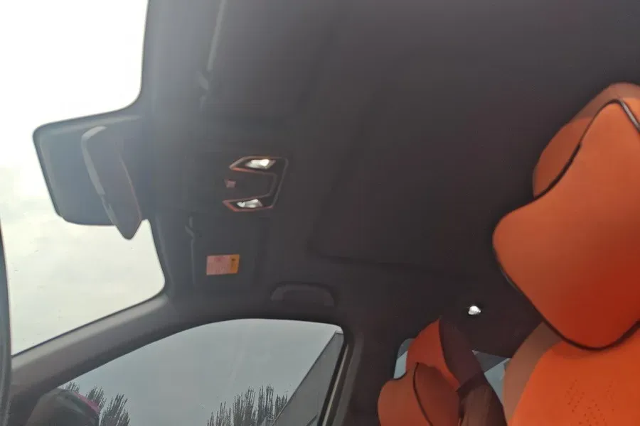 2025 ChangAn UNI-Z 1.5T 188HP L4 7DCT,autocango,china used car exporter,china ev exporter,chinese used car exporter,chinese used ev exporter