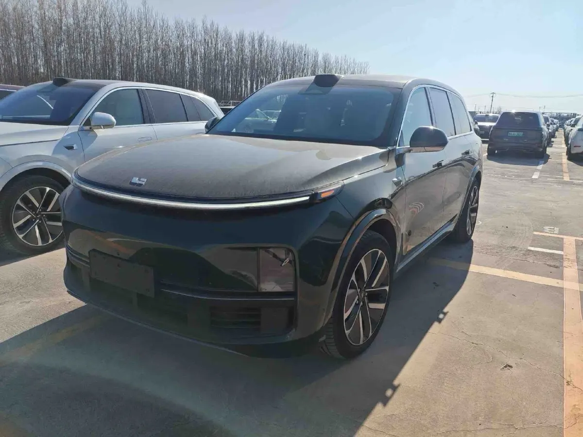 2025 Li L9 Range Extended 154HP REEV,autocango,china used car exporter,china ev exporter,chinese used car exporter,chinese used ev exporter