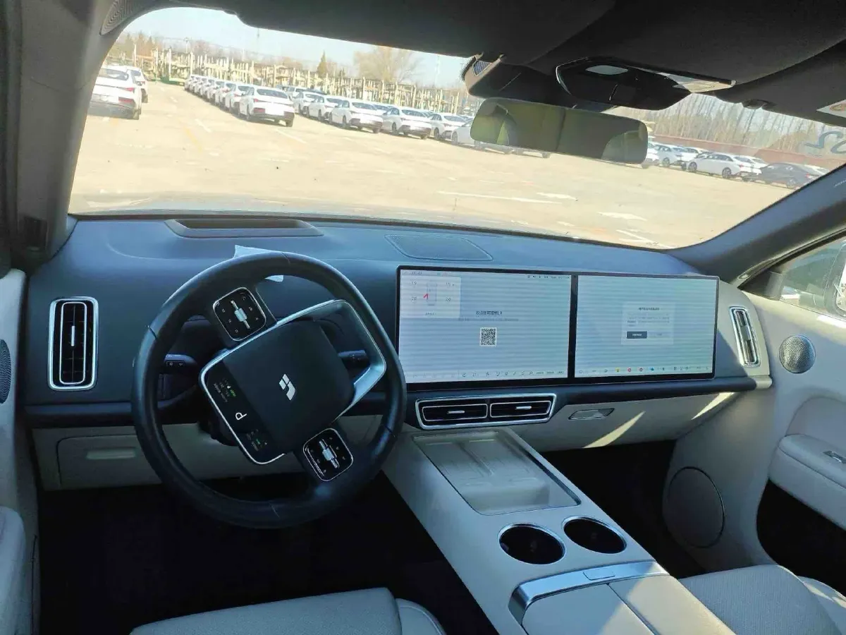 2025 Li L9 Range Extended 154HP REEV,autocango,china used car exporter,china ev exporter,chinese used car exporter,chinese used ev exporter