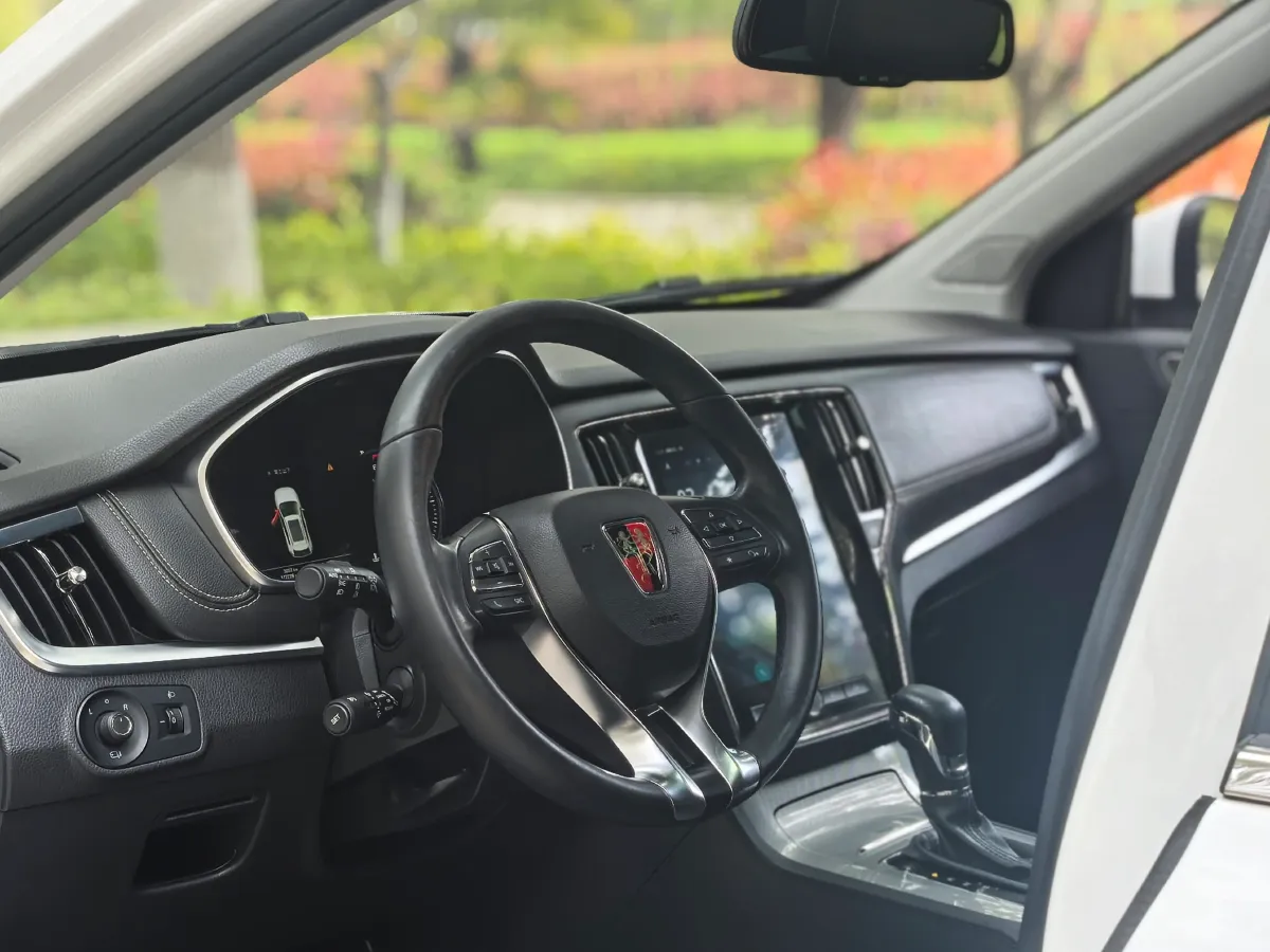 2018 Roewe RX5 2.0T 220HP L4 6DCT,autocango,china used car exporter,china ev exporter,chinese used car exporter,chinese used ev exporter