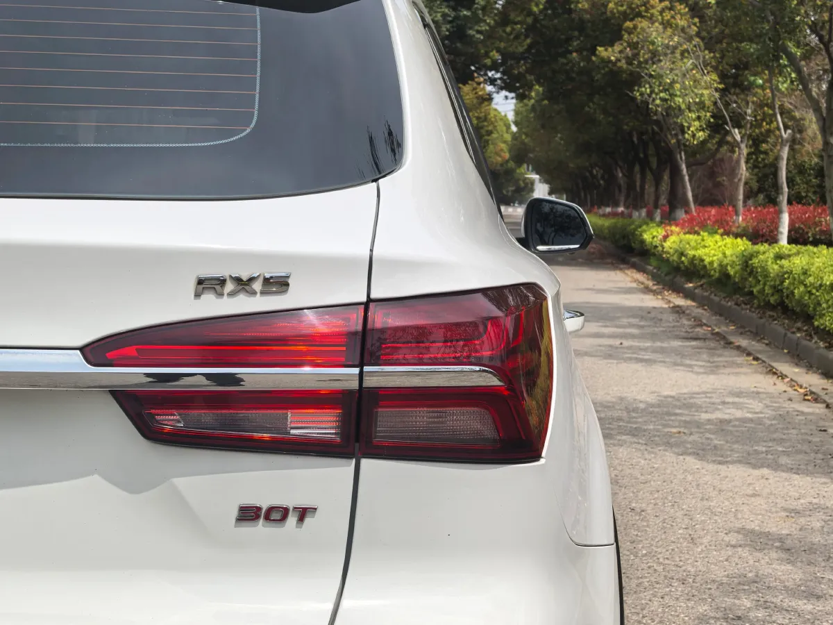 2018 Roewe RX5 2.0T 220HP L4 6DCT,autocango,china used car exporter,china ev exporter,chinese used car exporter,chinese used ev exporter