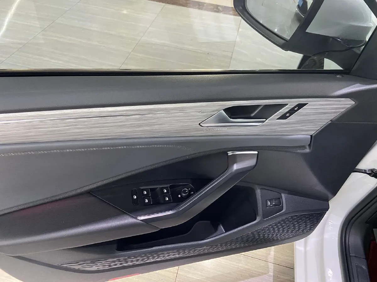 2023 Volkswagen Sagitar 1.4T 150HP L4 7DCT,autocango,china used car exporter,china ev exporter,chinese used car exporter,chinese used ev exporter