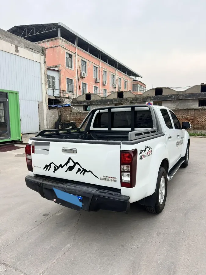 2020 Isuzu LingTuo 2.5T 150HP L4 6MT,autocango,china used car exporter,china ev exporter,chinese used car exporter,chinese used ev exporter