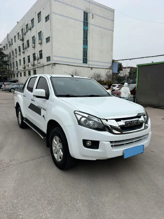 2020 Isuzu LingTuo 2.5T 150HP L4 6MT,autocango,china used car exporter,china ev exporter,chinese used car exporter,chinese used ev exporter