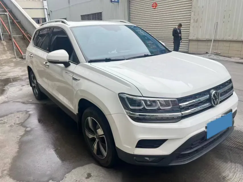 2022 Ford Transit 2.0T 202HP L4 6AT,autocango,china used car exporter,china ev exporter,chinese used car exporter,chinese used ev exporter