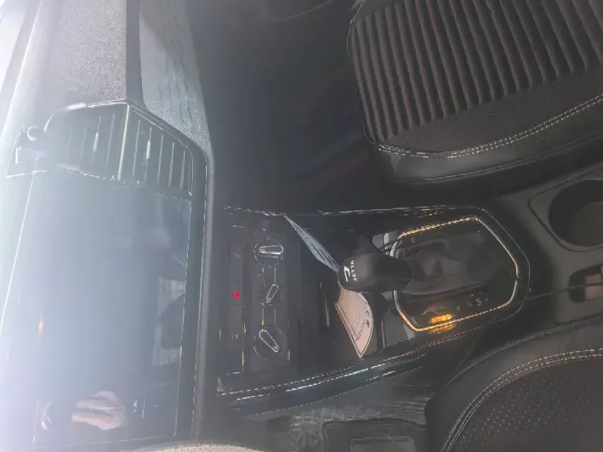 2022 Jetta VS5 1.4T 150HP L4 6AT,autocango,china used car exporter,china ev exporter,chinese used car exporter,chinese used ev exporter