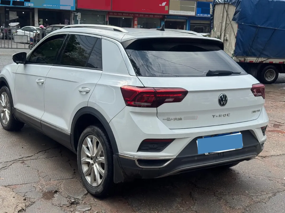 2021 Volkswagen T-Roc 1.4T 150HP L4 7DCT,autocango,china used car exporter,china ev exporter,chinese used car exporter,chinese used ev exporter