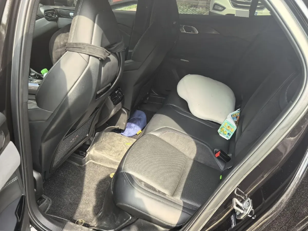 2022 LYNK&CO 03 2.0T 190HP L4 7DCT,autocango,china used car exporter,china ev exporter,chinese used car exporter,chinese used ev exporter