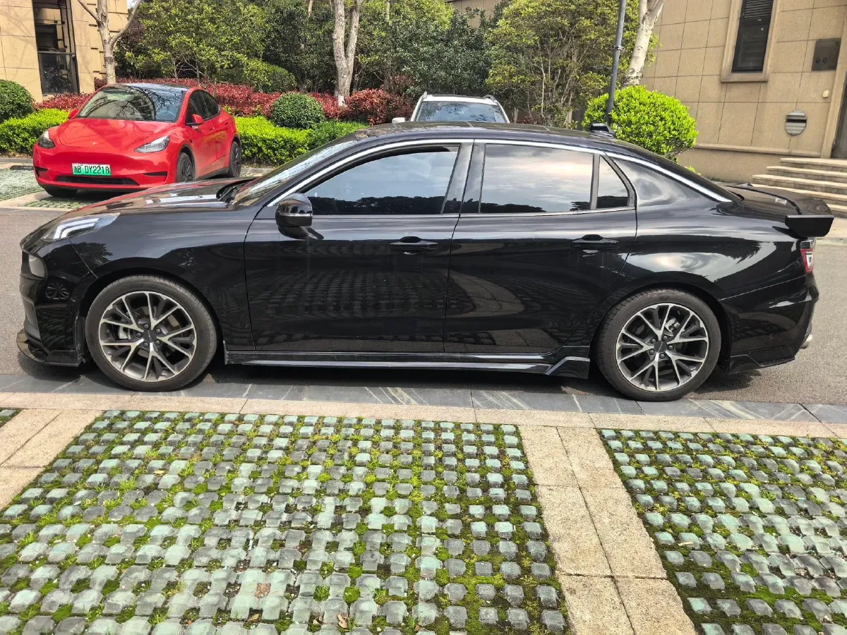 2022 LYNK&CO 03 2.0T 190HP L4 7DCT,autocango,china used car exporter,china ev exporter,chinese used car exporter,chinese used ev exporter