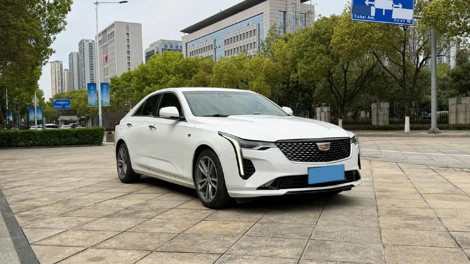 2021 Cadillac CT4 2.0T 237HP L4 8AT,autocango,china used car exporter,china ev exporter,chinese used car exporter,chinese used ev exporter