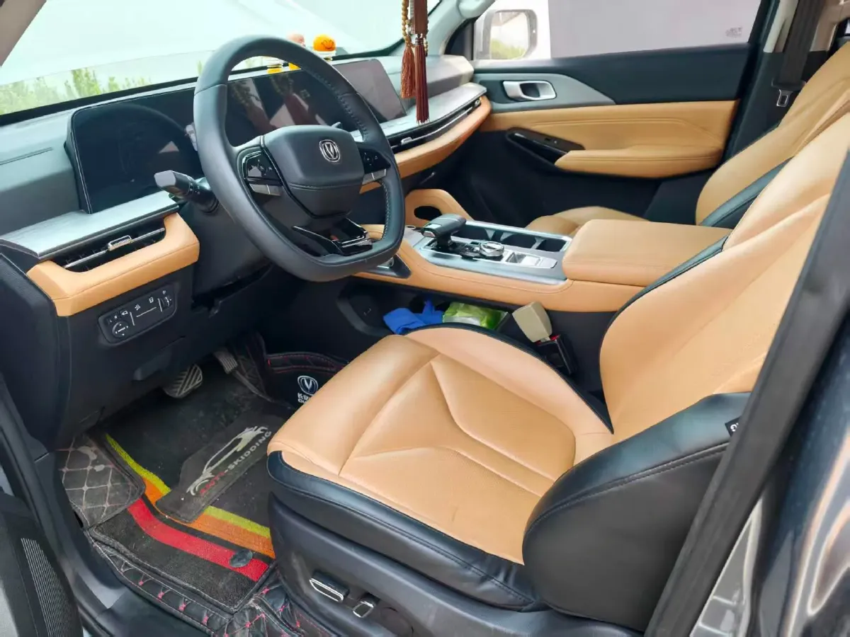 2023 ChangAn LanTuoZhe 2.0T 233HP L4 8AT,autocango,china used car exporter,china ev exporter,chinese used car exporter,chinese used ev exporter