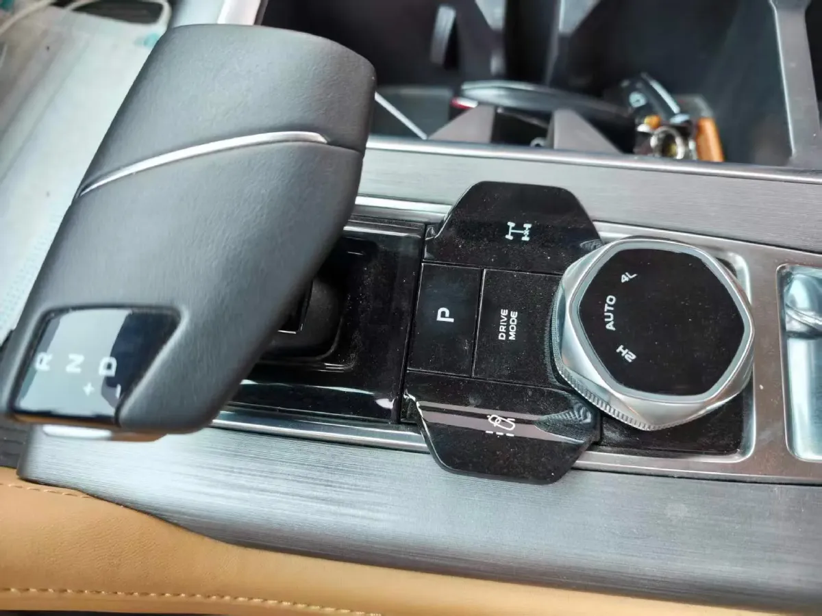 2023 ChangAn LanTuoZhe 2.0T 233HP L4 8AT,autocango,china used car exporter,china ev exporter,chinese used car exporter,chinese used ev exporter