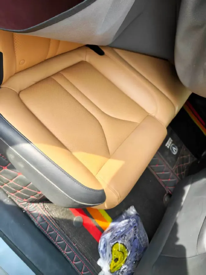 2023 ChangAn LanTuoZhe 2.0T 233HP L4 8AT,autocango,china used car exporter,china ev exporter,chinese used car exporter,chinese used ev exporter