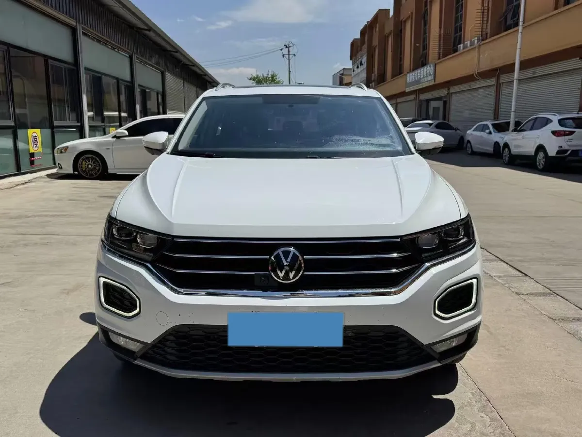 2022 Volkswagen T-Roc 1.4T 150HP L4 7DCT,autocango,china used car exporter,china ev exporter,chinese used car exporter,chinese used ev exporter