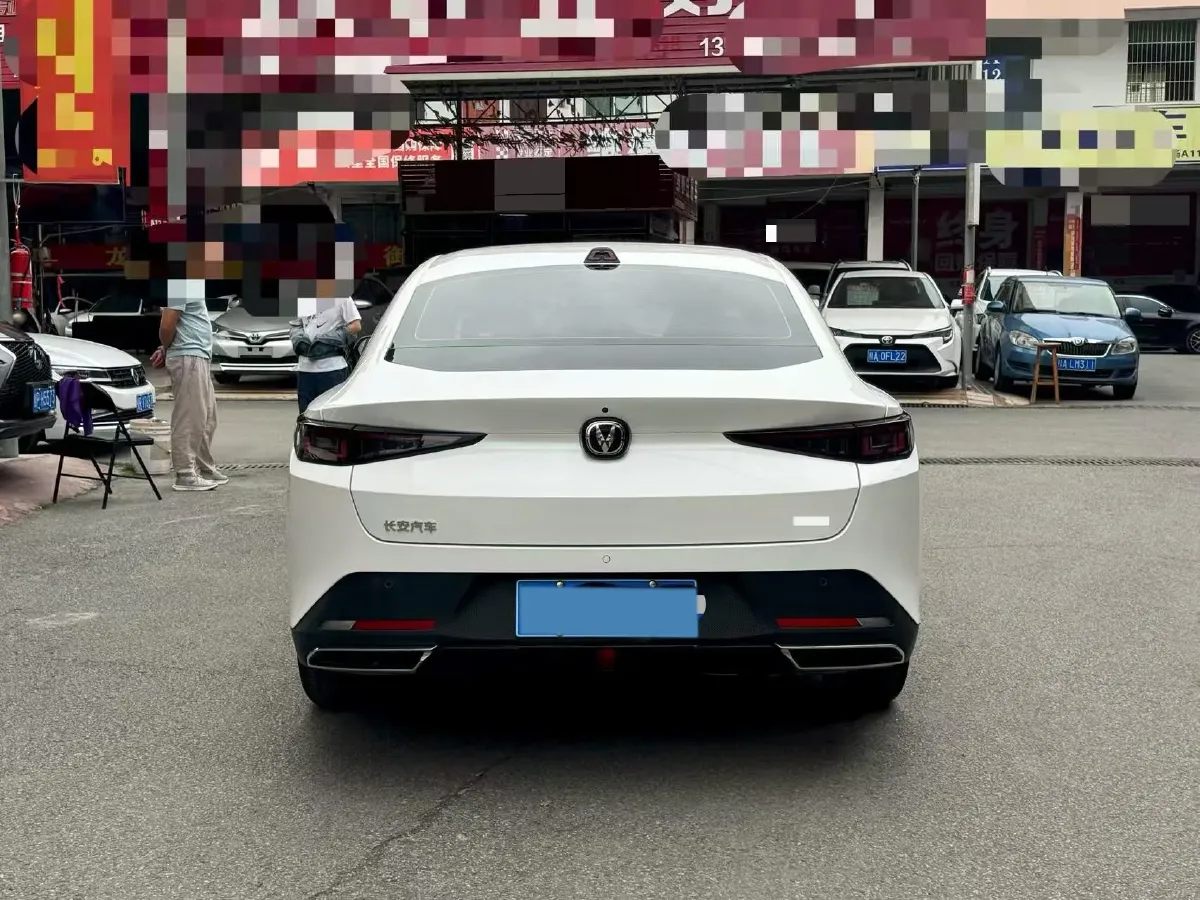 2023 ChangAn Lamore 1.5T 170HP L4 7DCT,autocango,china used car exporter,china ev exporter,chinese used car exporter,chinese used ev exporter