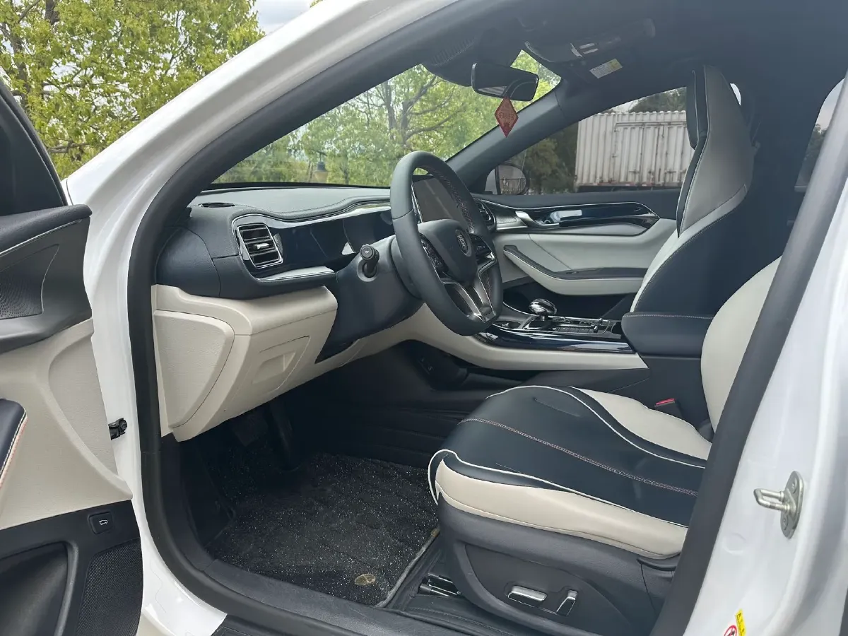 2021 MAXUS G50 1.5T 169HP L4 7DCT,autocango,china used car exporter,china ev exporter,chinese used car exporter,chinese used ev exporter