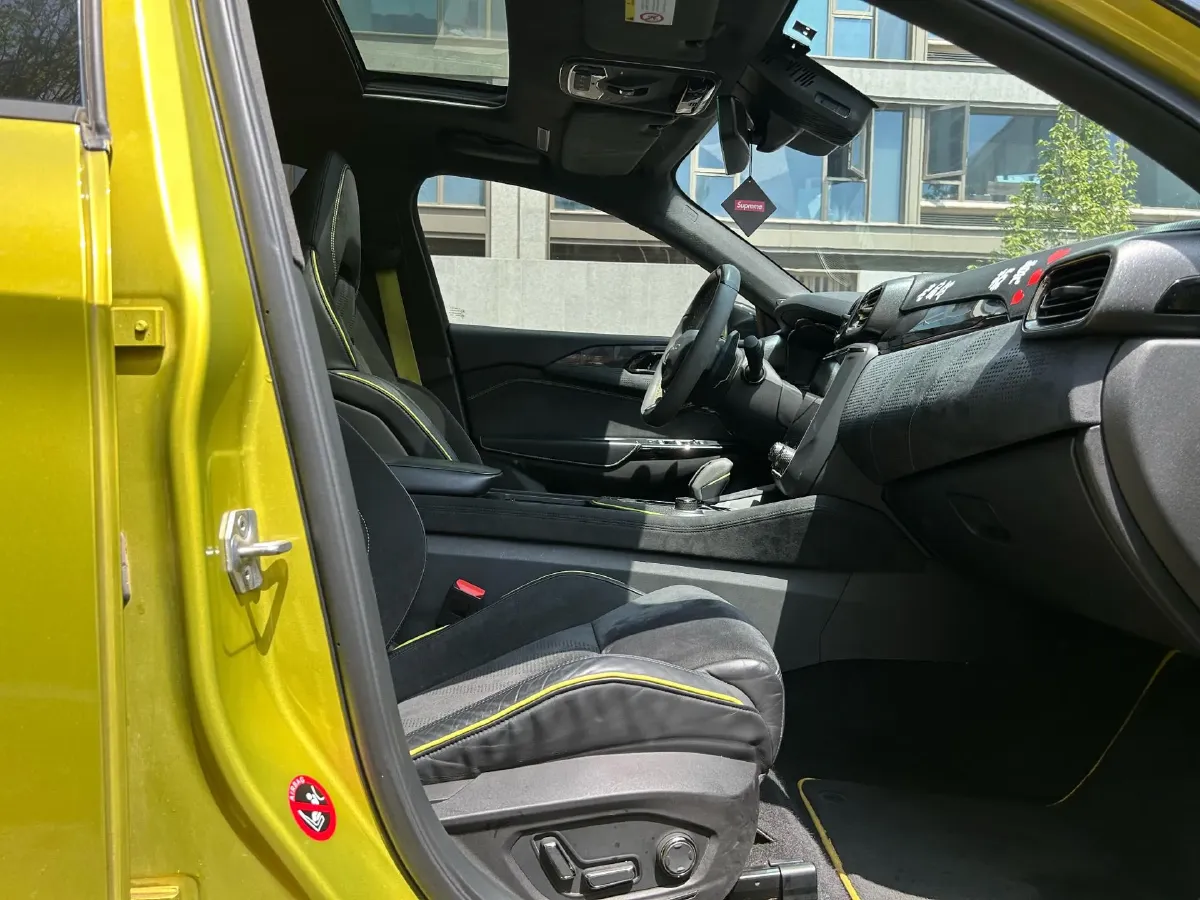 2019 LYNK&CO 03 2.0T 254HP L4 8AT,autocango,china used car exporter,china ev exporter,chinese used car exporter,chinese used ev exporter