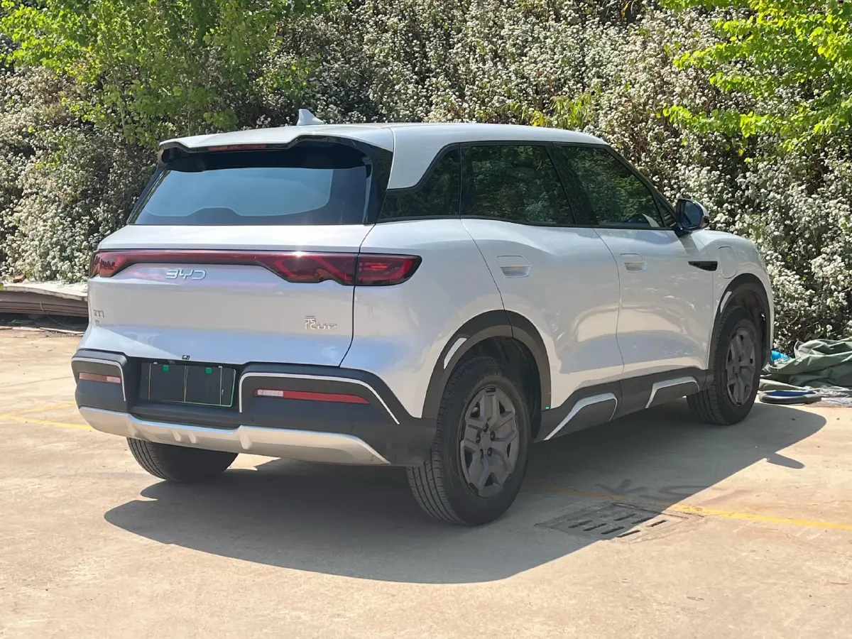 2024 BYD YuanUP BEV 45.12KWH,autocango,china used car exporter,china ev exporter,chinese used car exporter,chinese used ev exporter